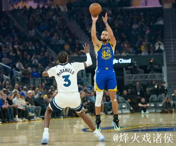 伤停16天复出就轰39+6三分！库里末节14分尽力局 勇士太需要交易